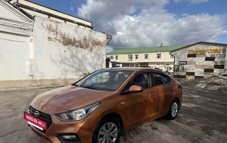 Hyundai Solaris II рестайлинг, 2017 год, 1 500 000 рублей, 3 фотография