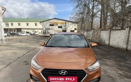 Hyundai Solaris II рестайлинг, 2017 год, 1 500 000 рублей, 8 фотография