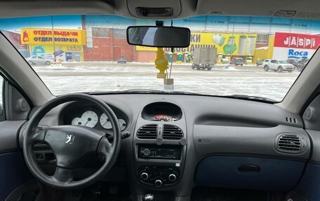 Peugeot 206, 2004 год, 180 000 рублей, 8 фотография