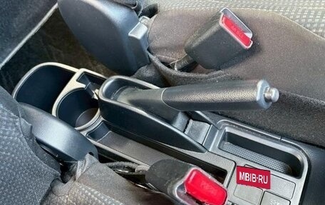 Toyota Vitz, 2017 год, 670 000 рублей, 15 фотография