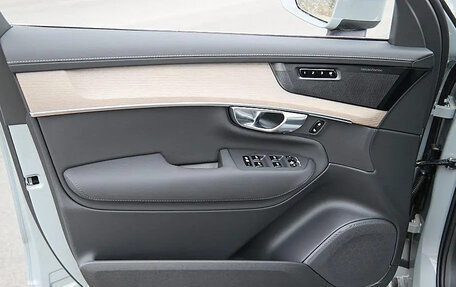 Volvo XC90 II рестайлинг, 2026 год, 10 000 000 рублей, 26 фотография