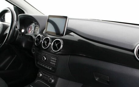 Mercedes-Benz B-Класс, 2015 год, 1 615 000 рублей, 10 фотография