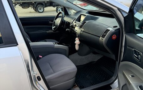 Toyota Prius, 2008 год, 600 000 рублей, 7 фотография