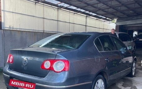 Volkswagen Passat B6, 2010 год, 610 000 рублей, 3 фотография