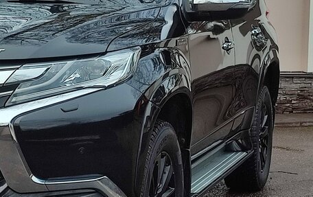 Mitsubishi Pajero Sport III рестайлинг, 2019 год, 3 750 000 рублей, 22 фотография