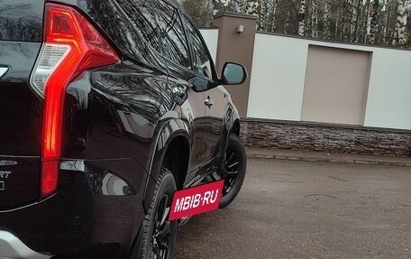 Mitsubishi Pajero Sport III рестайлинг, 2019 год, 3 750 000 рублей, 19 фотография