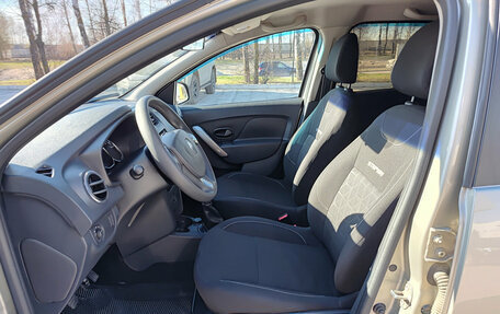 Renault Sandero II рестайлинг, 2017 год, 925 000 рублей, 20 фотография