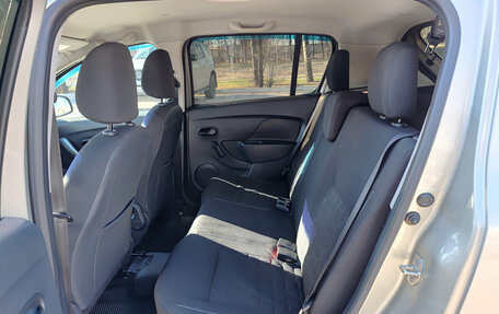 Renault Sandero II рестайлинг, 2017 год, 925 000 рублей, 15 фотография