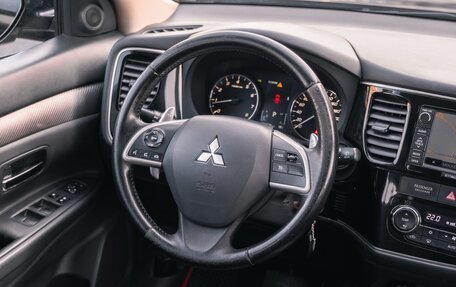 Mitsubishi Outlander III рестайлинг 3, 2012 год, 1 250 000 рублей, 21 фотография