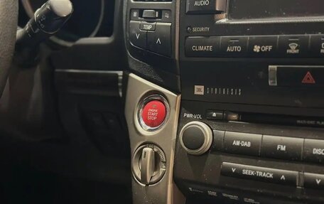 Toyota Land Cruiser 200, 2010 год, 3 100 000 рублей, 9 фотография