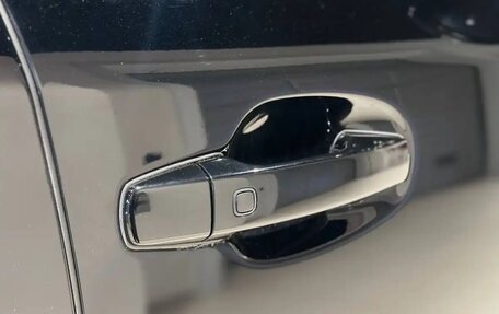 Toyota Land Cruiser 200, 2010 год, 3 100 000 рублей, 11 фотография