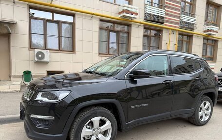 Jeep Compass II, 2020 год, 2 400 000 рублей, 3 фотография