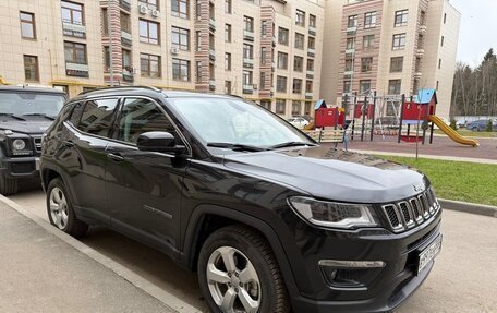 Jeep Compass II, 2020 год, 2 400 000 рублей, 10 фотография