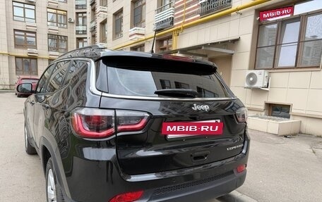 Jeep Compass II, 2020 год, 2 400 000 рублей, 6 фотография