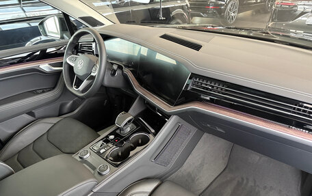 Volkswagen Touareg III, 2025 год, 14 200 000 рублей, 7 фотография