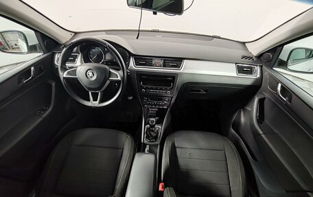 Skoda Rapid I, 2015 год, 795 000 рублей, 14 фотография