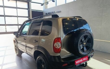 Chevrolet Niva I рестайлинг, 2017 год, 599 000 рублей, 6 фотография