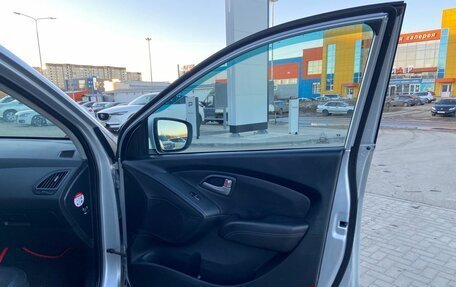 Hyundai ix35 I рестайлинг, 2011 год, 1 070 000 рублей, 8 фотография