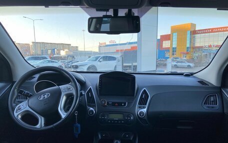 Hyundai ix35 I рестайлинг, 2011 год, 1 070 000 рублей, 27 фотография