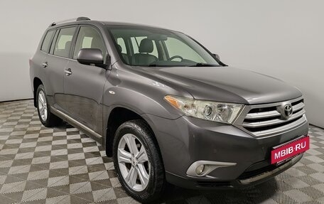 Toyota Highlander III, 2012 год, 2 149 000 рублей, 3 фотография