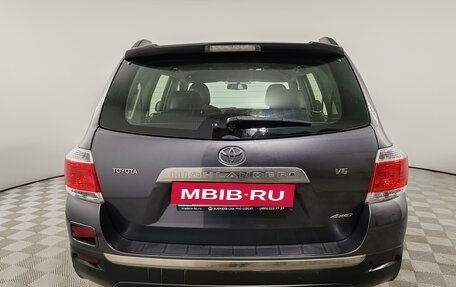 Toyota Highlander III, 2012 год, 2 149 000 рублей, 6 фотография