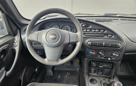 Chevrolet Niva I рестайлинг, 2018 год, 687 000 рублей, 7 фотография