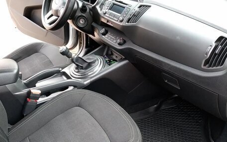 KIA Sportage III, 2011 год, 930 000 рублей, 7 фотография