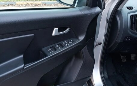 KIA Sportage III, 2011 год, 930 000 рублей, 10 фотография