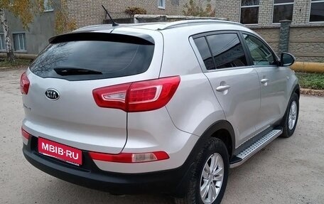 KIA Sportage III, 2011 год, 930 000 рублей, 6 фотография