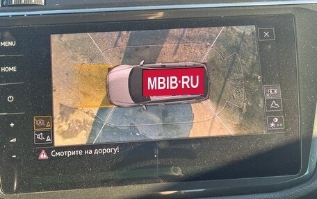 Volkswagen Tiguan II, 2018 год, 2 950 000 рублей, 10 фотография