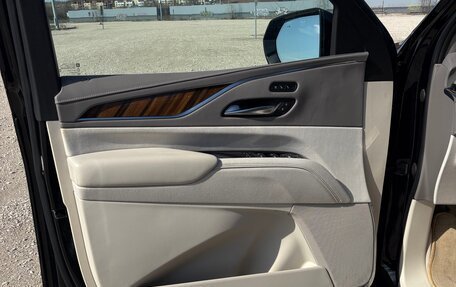 Cadillac Escalade V, 2021 год, 12 500 000 рублей, 10 фотография