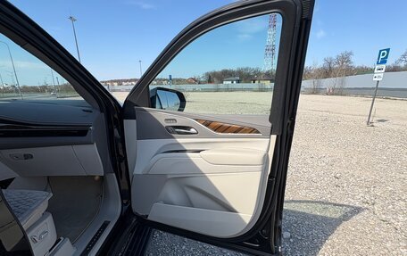 Cadillac Escalade V, 2021 год, 12 500 000 рублей, 21 фотография