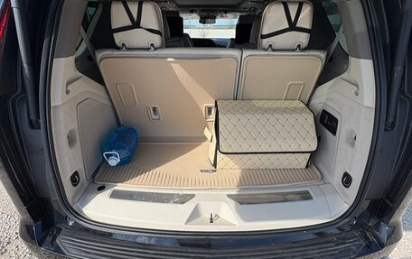 Cadillac Escalade V, 2021 год, 12 500 000 рублей, 32 фотография