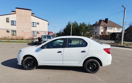 Renault Logan II, 2017 год, 650 000 рублей, 6 фотография