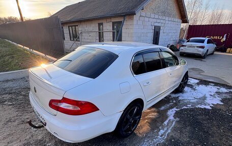 Skoda Superb III рестайлинг, 2013 год, 790 000 рублей, 5 фотография