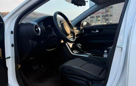 KIA K3, 2022 год, 1 350 000 рублей, 5 фотография