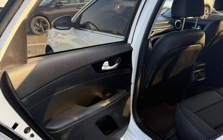 KIA K3, 2022 год, 1 350 000 рублей, 17 фотография