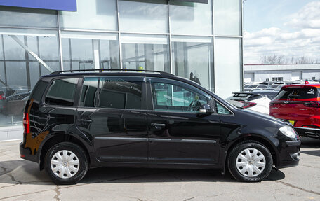 Volkswagen Touran III, 2008 год, 599 000 рублей, 7 фотография