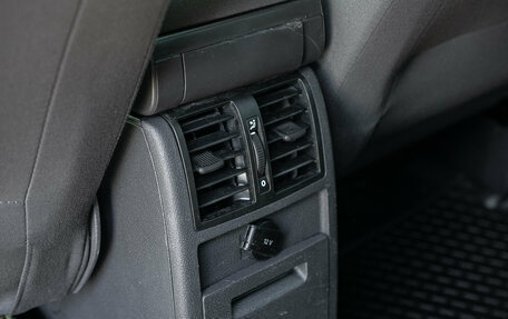 Volkswagen Touran III, 2008 год, 599 000 рублей, 12 фотография