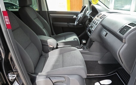 Volkswagen Touran III, 2008 год, 599 000 рублей, 13 фотография