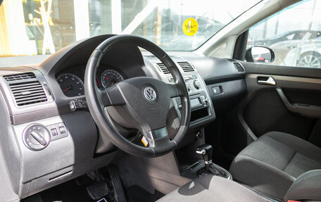 Volkswagen Touran III, 2008 год, 599 000 рублей, 19 фотография
