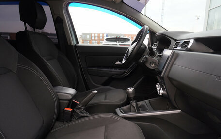 Renault Duster, 2022 год, 1 799 000 рублей, 17 фотография