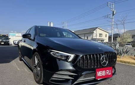 Mercedes-Benz A-Класс, 2022 год, 1 600 000 рублей, 3 фотография