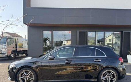 Mercedes-Benz A-Класс, 2022 год, 1 600 000 рублей, 7 фотография