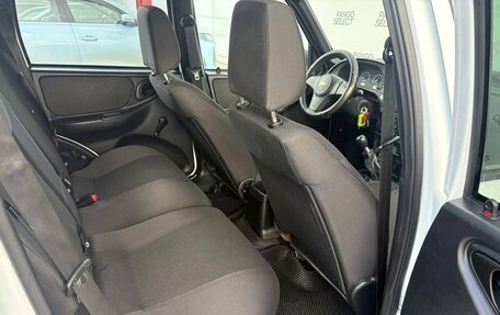 Chevrolet Niva I рестайлинг, 2019 год, 750 000 рублей, 15 фотография