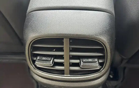 Hyundai Elantra, 2023 год, 1 850 000 рублей, 15 фотография