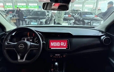 Nissan Kicks I, 2023 год, 1 710 000 рублей, 12 фотография