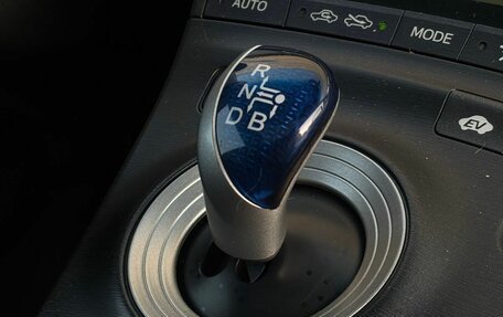 Toyota Prius, 2010 год, 930 000 рублей, 21 фотография