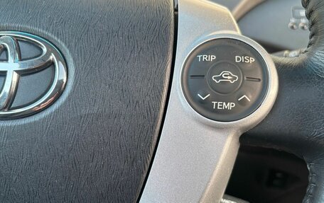 Toyota Prius, 2010 год, 930 000 рублей, 24 фотография