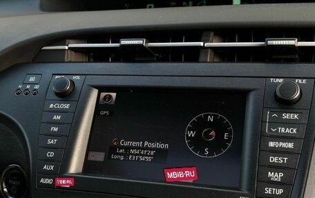 Toyota Prius, 2010 год, 930 000 рублей, 18 фотография